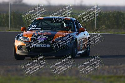 media/Jan-18-2026-CalClub SCCA (Sun) [[8bc6468723]]/Group 7 Race/Turn 1/